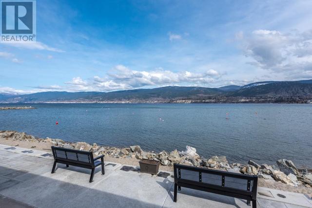 514 Red Wing Drive, House detached with 2 bedrooms, 1 bathrooms and 4 parking in Penticton 1 BC | Image 23