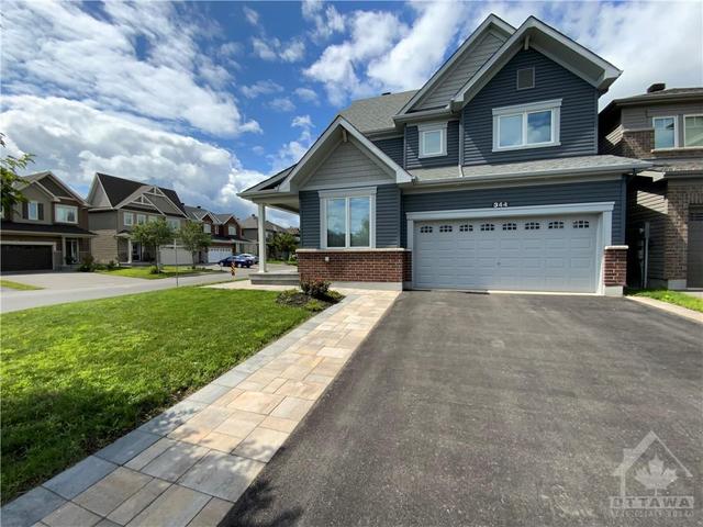 344 Hepatica Way, House detached with 4 bedrooms, 4 bathrooms and 4 parking in Ottawa ON | Image 2