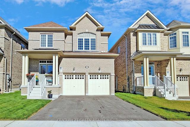 1817 Castlepoint Dr N, House detached with 2 bedrooms, 2 bathrooms and 1 parking in Oshawa ON | Image 1