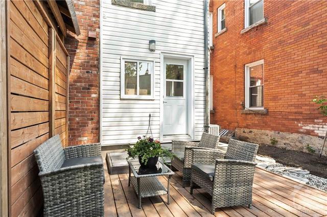 276 Clarence Street, Townhouse with 3 bedrooms, 2 bathrooms and 2 parking in Ottawa ON | Image 29