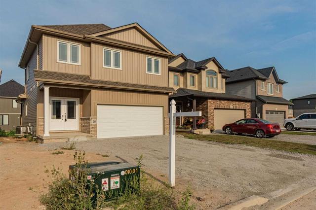 30 Lamb Cres, House detached with 3 bedrooms, 3 bathrooms and 6 parking in Thorold ON | Image 12