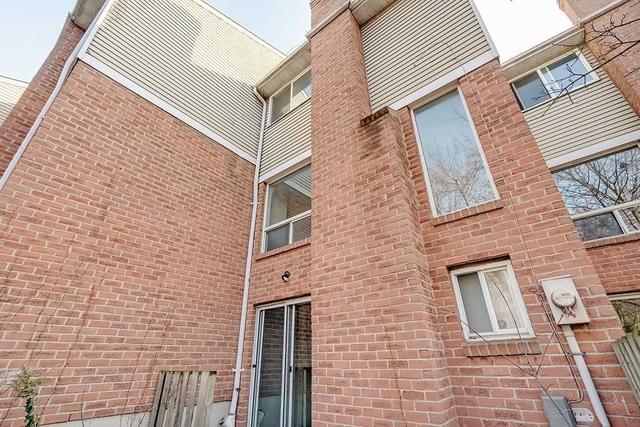 7 - 3061 Sir Johns Home, House attached with 2 bedrooms, 2 bathrooms and 1 parking in Mississauga ON | Image 19