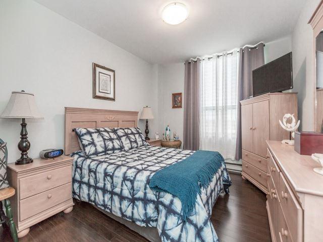 1812 - 61 Richview Rd, Condo with 3 bedrooms, 2 bathrooms and 1 parking in Toronto ON | Image 15