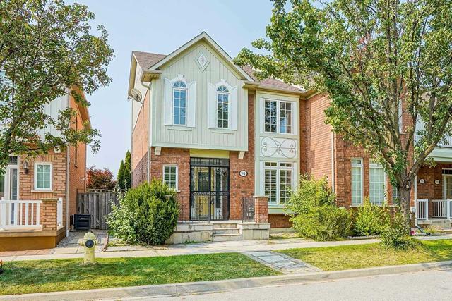 94 Irish Rose Dr, House attached with 3 bedrooms, 4 bathrooms and 3 parking in Markham ON | Image 1