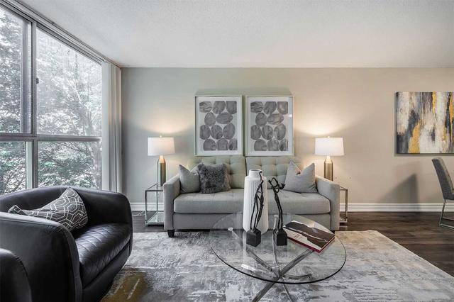 201 - 25 Trailwood Dr, Condo with 2 bedrooms, 2 bathrooms and 1 parking in Mississauga ON | Image 17