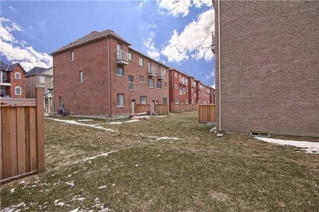 89 New Pines Tr, House attached with 3 bedrooms, 2 bathrooms and 2 parking in Brampton ON | Image 20
