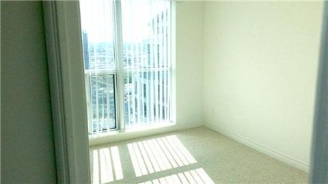 3202 - 50 Town Centre Crt, Condo with 2 bedrooms, 2 bathrooms and 1 parking in Toronto ON | Image 15