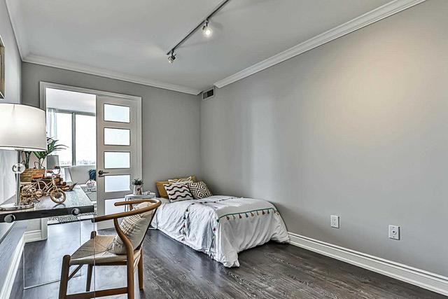 610 - 30 Harding Blvd, Condo with 2 bedrooms, 2 bathrooms and 2 parking in Richmond Hill ON | Image 9