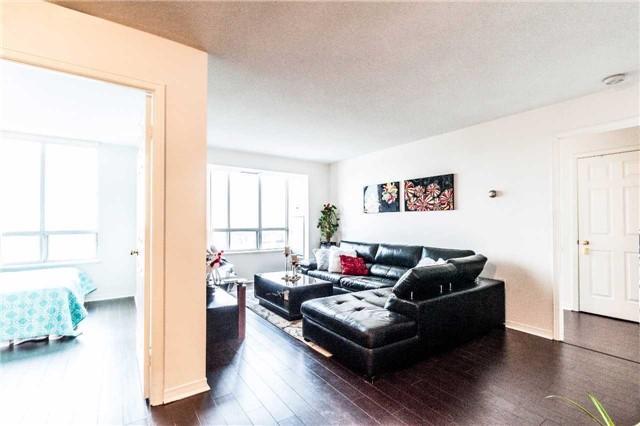 Sph13 - 5001 Finch Ave E, Condo with 2 bedrooms, 2 bathrooms and 1 parking in Toronto ON | Image 11