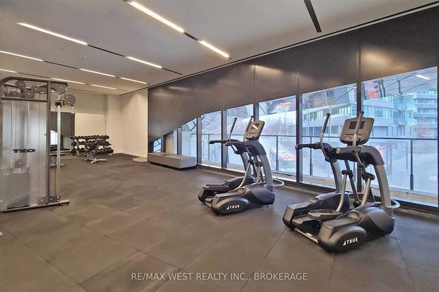 310 - 21 Lawren Harris Sq, Condo with 1 bedrooms, 1 bathrooms and 0 parking in Toronto ON | Image 16