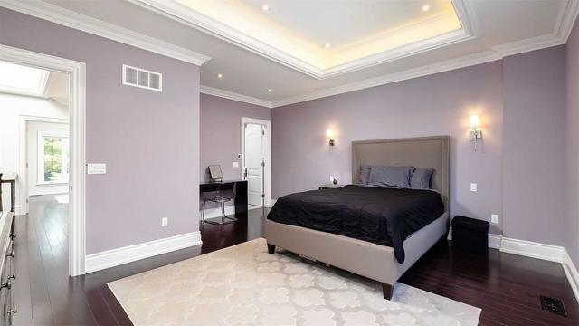 1240 Royal York Rd, House detached with 4 bedrooms, 7 bathrooms and 6 parking in Toronto ON | Image 21