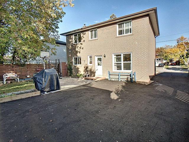 74 Kearney Dr, House detached with 4 bedrooms, 3 bathrooms and 10 parking in Toronto ON | Image 21