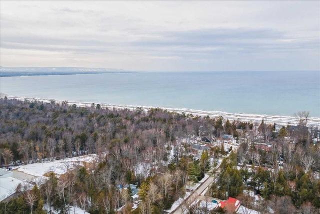 1670 Mosley St, House detached with 2 bedrooms, 1 bathrooms and 6 parking in Wasaga Beach ON | Image 40