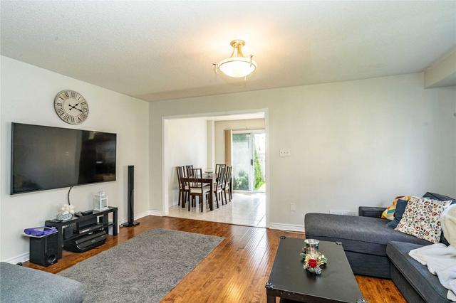 265 Morningmist St, House semidetached with 3 bedrooms, 4 bathrooms and 5 parking in Brampton ON | Image 27