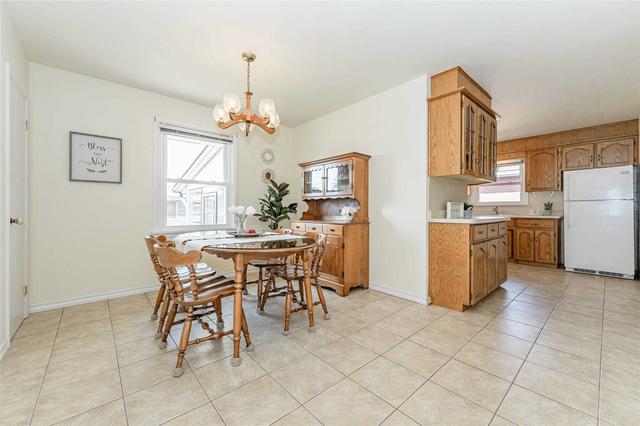 48 Paul Ave, House detached with 2 bedrooms, 2 bathrooms and 3 parking in Guelph ON | Image 2