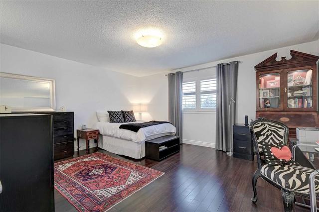 15 - 2385 Fifth Line W, Townhouse with 2 bedrooms, 4 bathrooms and 2 parking in Mississauga ON | Image 13