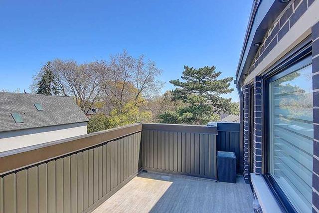 336 St Germain Ave, House detached with 3 bedrooms, 5 bathrooms and 1 parking in Toronto ON | Image 33