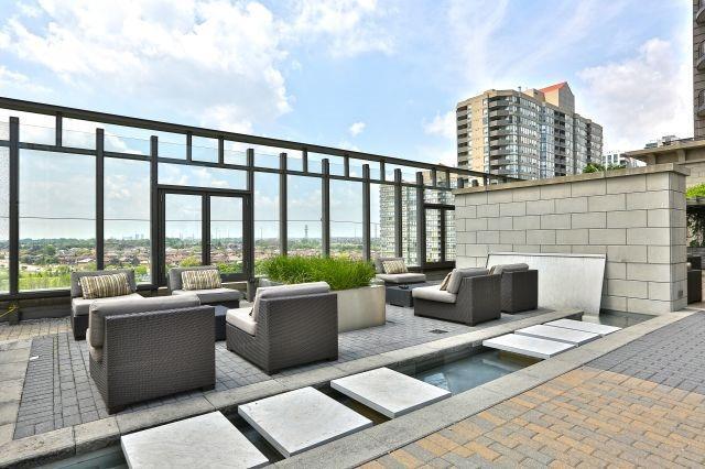 Th 131 - 383 Prince Of Wales Dr, Townhouse with 2 bedrooms, 3 bathrooms and 2 parking in Mississauga ON | Image 19