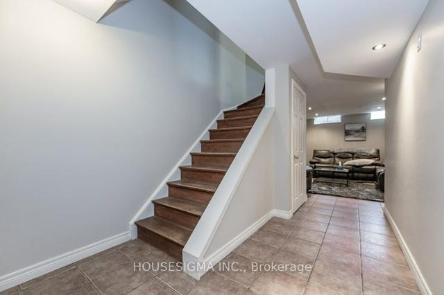 254 Springvalley Cres, House detached with 4 bedrooms, 4 bathrooms and 6 parking in Hamilton ON | Image 18
