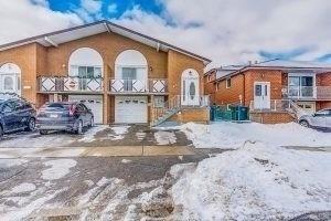 435 Archdekin Dr, House semidetached with 4 bedrooms, 3 bathrooms and 3 parking in Brampton ON | Image 2