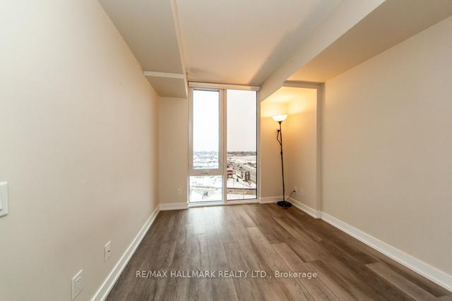 1111 - 38 Monte Kwinter Crt, Condo with 2 bedrooms, 1 bathrooms and 0 parking in Toronto ON | Image 3