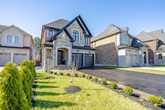 47 Vitlor Dr, House detached with 4 bedrooms, 5 bathrooms and 6 parking in Richmond Hill ON | Image 12