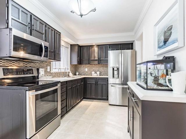 58 - 318 Laurier Ave, Townhouse with 3 bedrooms, 3 bathrooms and 1 parking in Milton ON | Image 3