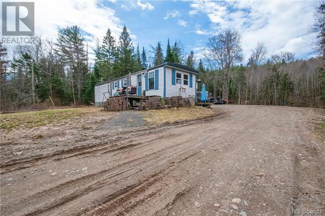 8360 Route 101, House detached with 2 bedrooms, 1 bathrooms and null parking in Petersville NB | Image 2