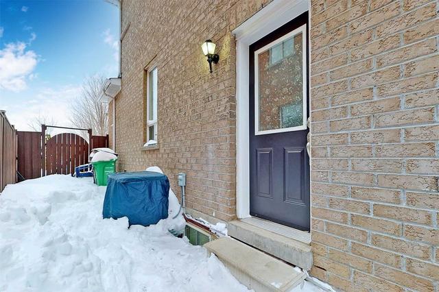 136 Calm Waters Cres, House semidetached with 3 bedrooms, 4 bathrooms and 2 parking in Brampton ON | Image 26