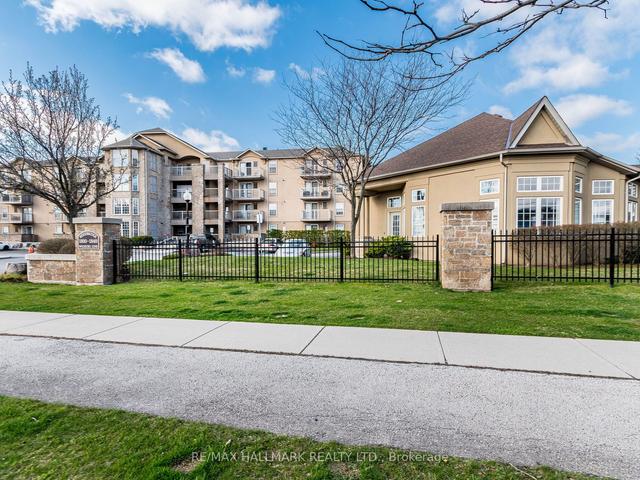201 - 1800 Walkers Line, Condo with 2 bedrooms, 2 bathrooms and 1 parking in Burlington ON | Image 35