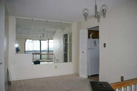 809 - 5 San Romanoway, Condo with 2 bedrooms, 2 bathrooms and 1 parking in Toronto ON | Image 3