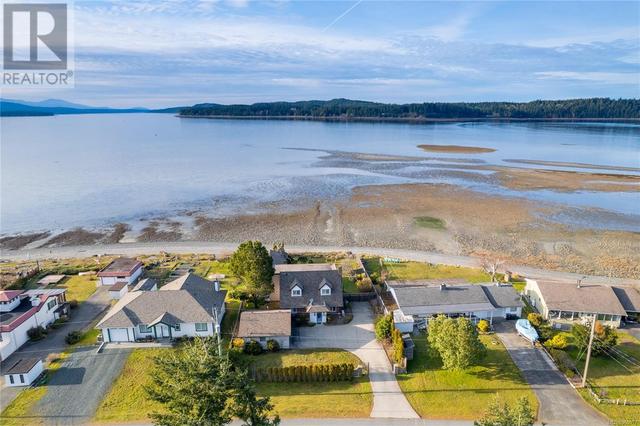 5481 Deep Bay Dr, House detached with 4 bedrooms, 5 bathrooms and 8 parking in Nanaimo H BC | Image 9