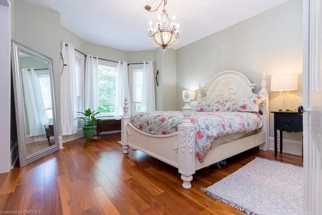 101 Victoria Avenue S, House semidetached with 4 bedrooms, 1 bathrooms and 3 parking in Hamilton ON | Image 16