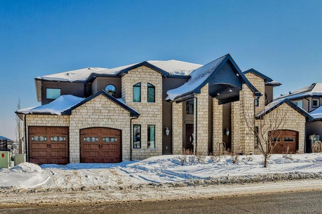 35 Elmont Drive Sw, House detached with 4 bedrooms, 3 bathrooms and 6 parking in Calgary AB | Image 1