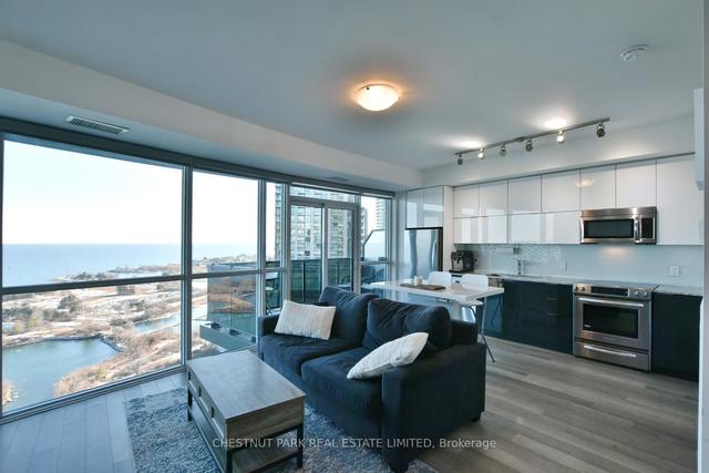 2104 - 80 Marine Parade Dr, Condo with 1 bedrooms, 1 bathrooms and 1 parking in Toronto ON | Image 5
