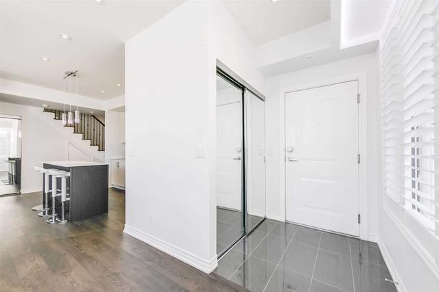 16 - 115 Long Branch Ave, Townhouse with 3 bedrooms, 3 bathrooms and 1 parking in Toronto ON | Image 4