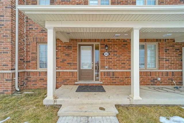 442 Remembrance Rd, House attached with 3 bedrooms, 4 bathrooms and 3 parking in Brampton ON | Image 1