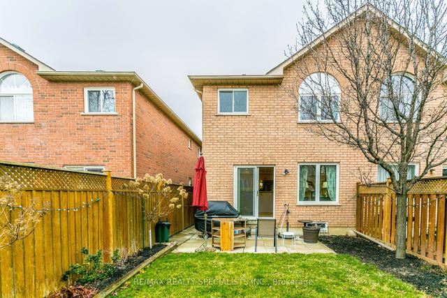 3844 Manatee Way, House semidetached with 4 bedrooms, 3 bathrooms and 2 parking in Mississauga ON | Image 24
