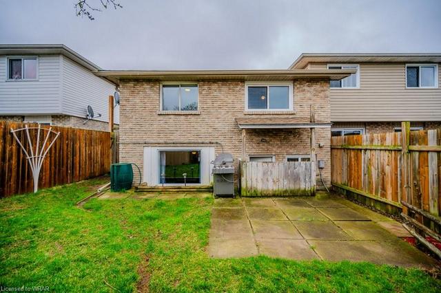 741 Parkview Crescent, House attached with 3 bedrooms, 1 bathrooms and 2 parking in Cambridge ON | Image 21