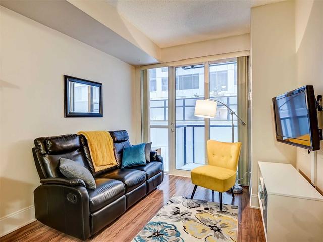 303 - 560 Front St W, Condo with 1 bedrooms, 1 bathrooms and 1 parking in Toronto ON | Image 9