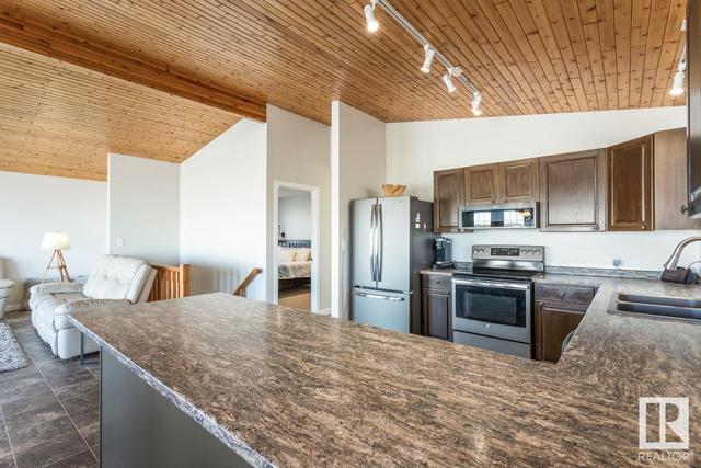 14 Alder Av, House detached with 4 bedrooms, 2 bathrooms and 5 parking in Lac Ste. Anne County AB | Image 8