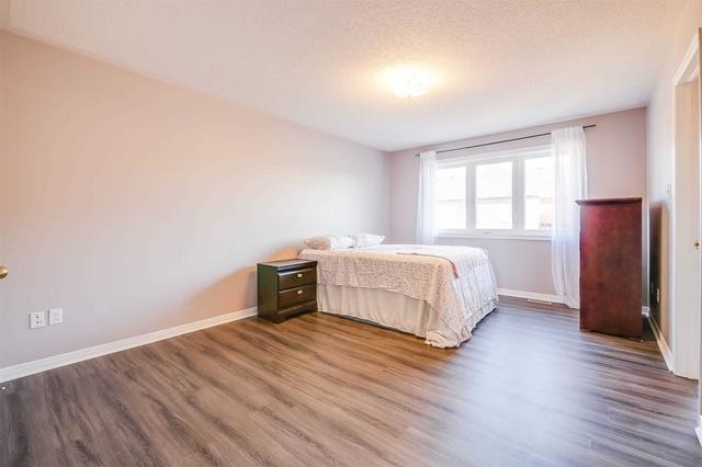 145 - 130 Rockgarden Tr, House attached with 3 bedrooms, 4 bathrooms and 3 parking in Brampton ON | Image 17