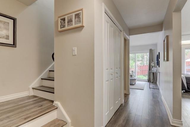 809 Military Tr, Townhouse with 3 bedrooms, 3 bathrooms and 1 parking in Toronto ON | Image 22