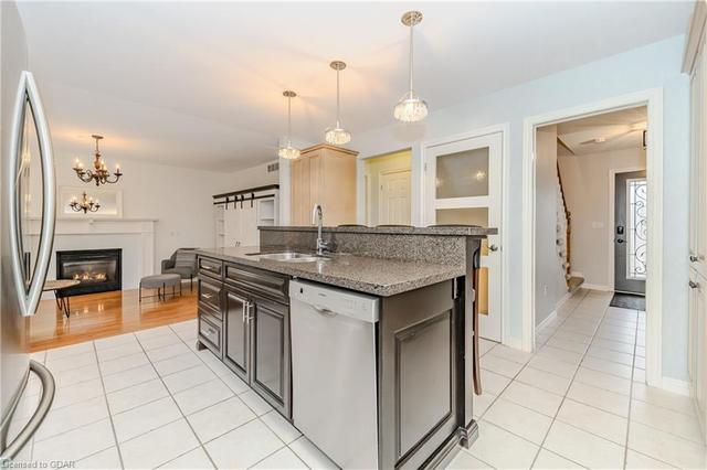 102 Downey Road, House detached with 4 bedrooms, 2 bathrooms and 4 parking in Guelph ON | Image 4