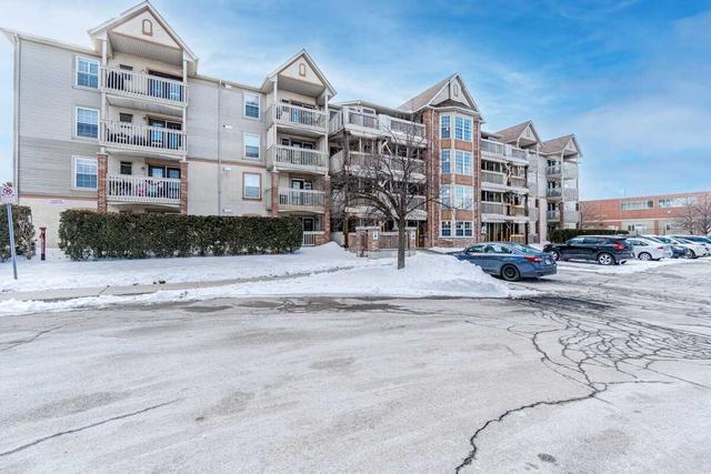 111 - 4003 Kilmer Dr, Condo with 2 bedrooms, 2 bathrooms and 1 parking in Burlington ON | Image 12