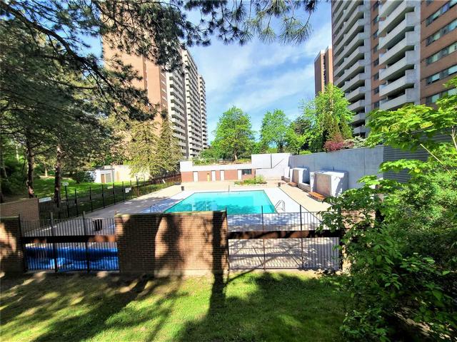 1602 - 250 Scarlett Rd, Condo with 2 bedrooms, 1 bathrooms and 1 parking in Toronto ON | Image 23