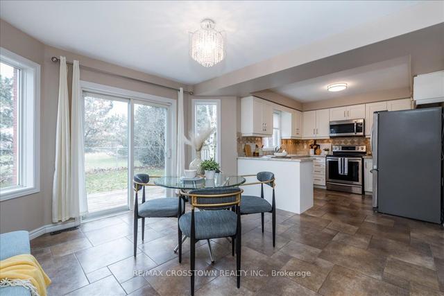 84 Hodgson Dr, House detached with 4 bedrooms, 3 bathrooms and 4 parking in Barrie ON | Image 35
