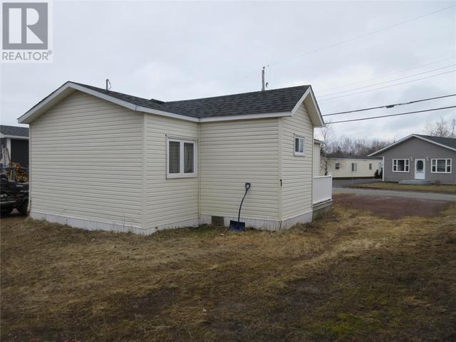 27 Turners Road, House detached with 2 bedrooms, 1 bathrooms and null parking in Bishop's Falls NL | Image 6