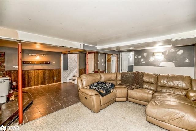 2373 Highway 11 North, House detached with 2 bedrooms, 1 bathrooms and null parking in Oro Medonte ON | Image 7