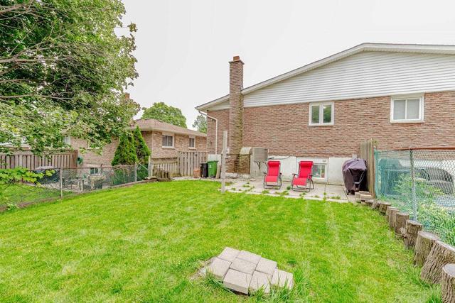 303 Magnolia Dr, House semidetached with 3 bedrooms, 2 bathrooms and 4 parking in Hamilton ON | Image 30